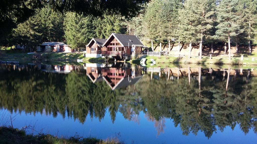 Camping De Flechat Hotel Orcival Ngoại thất bức ảnh